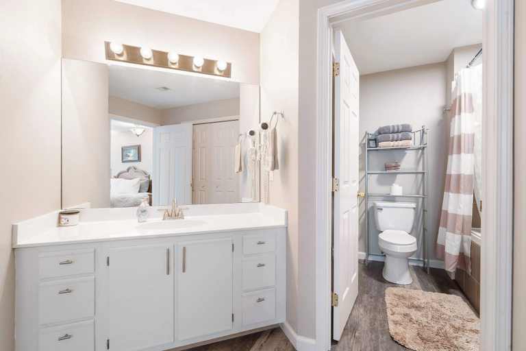 Bathroom 4, An Un-fore-gettable Time - Shared Pool & Near Lake, Taney