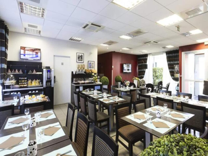 Food & Drinks 4, Apartment near Aeroscopia with Pool, Haute-Garonne