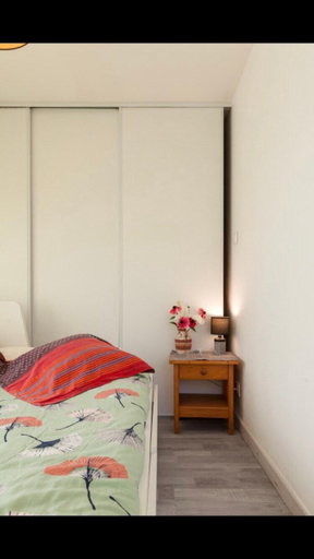 Others 2, Refuge des voyageurs - chambre suite et cuisine en rdc, Finistère