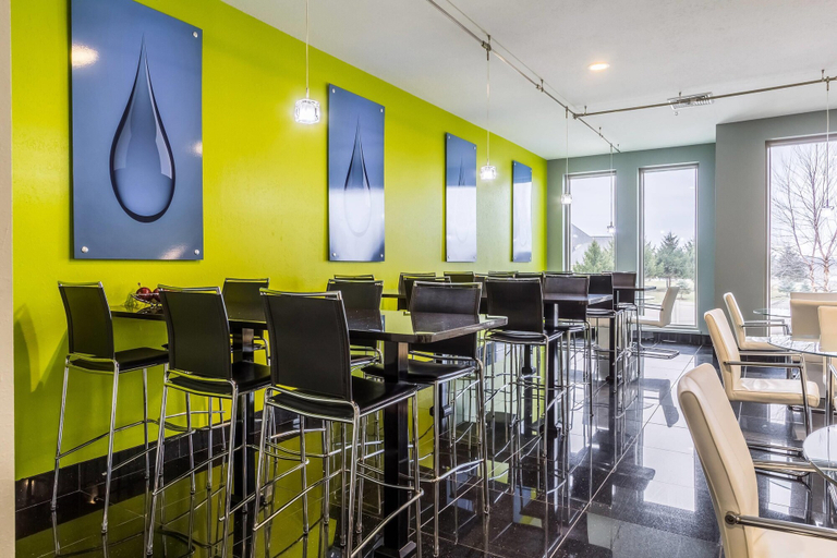 Food & Drinks 5, The Wallhouse Hotel, an Ascend Collection Hotel, Holmes
