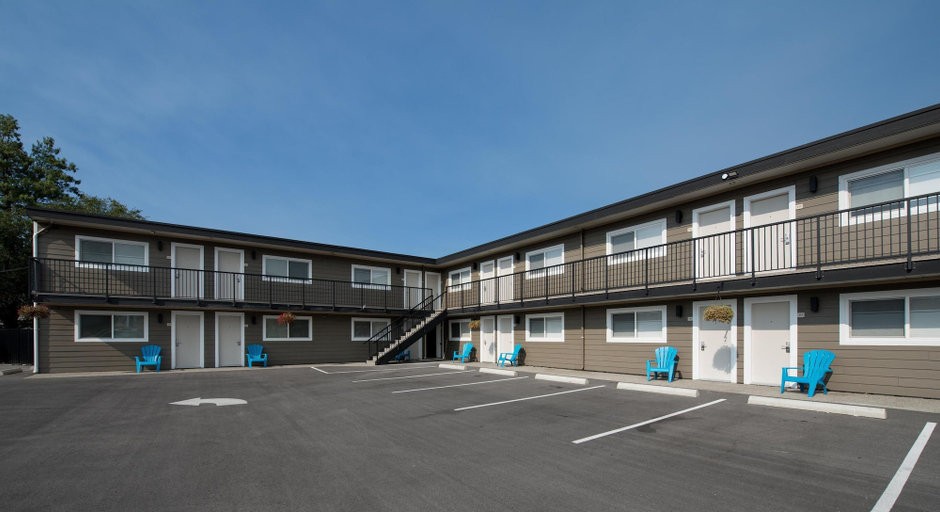 Exterior & Views 2, Coast Penticton Hotel, Okanagan-Similkameen