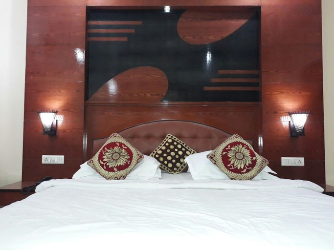 Bedroom 5, Hotel Green Park, Anugul
