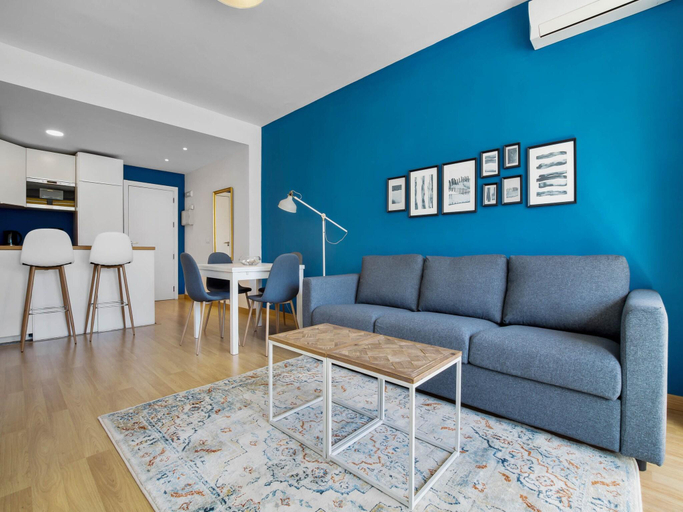5, Apartment in Torremolinos with Sea Views, Málaga