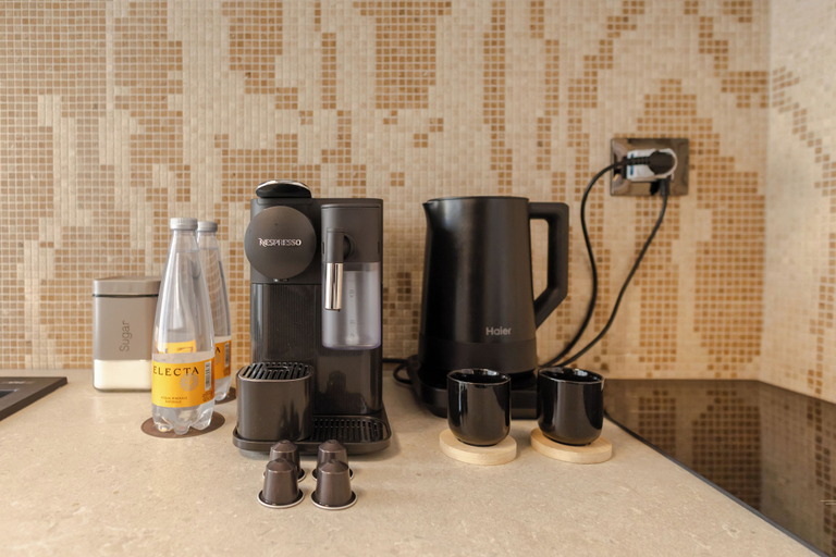 Coffee and/or coffee maker 5, VBM SUITE & SPA APARTMENTS, Bari