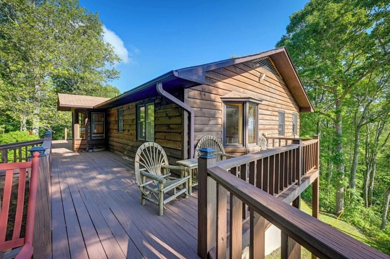 Floor plan 4, Mountain-view Retreat w/ Fire Pit & EV Charger, Jackson