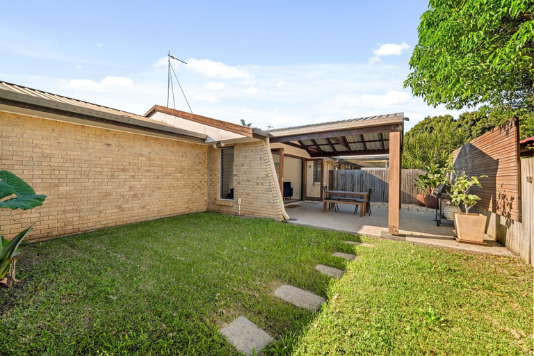 Exterior, 2-bed Beach Escape With Courtyard, Gold Coast