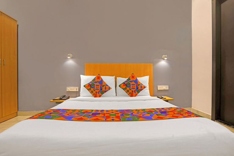 Room 2, Fabhotel Vivek Inn, Kaushambi