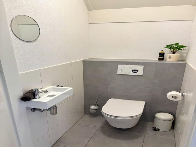Bathroom 4, 5-person Lodge With Private Balcony, Veere