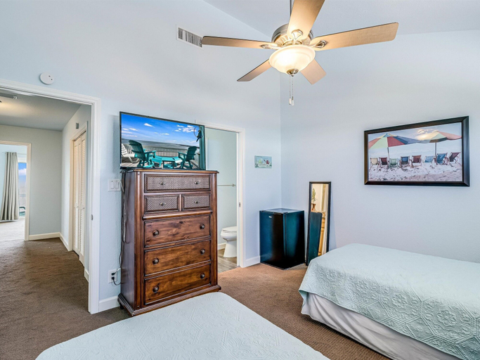 Room 3, Bayfront Paradise K302 3 Bedroom Condo, Aransas