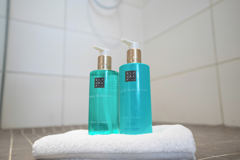Bathroom amenities, We rooms Shortstay, Wetteraukreis