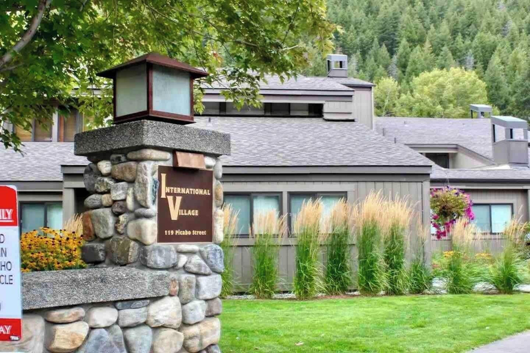 Exterior 3, Ski-in/ski-out to Baldy + Outdoor Pool, Blaine