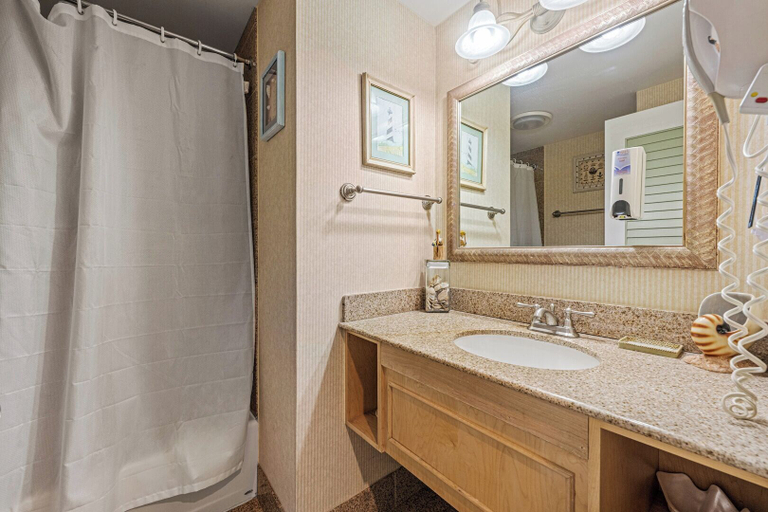 Bathroom 4, The Villas at Hatteras Landing by Kees Vacations, Dare