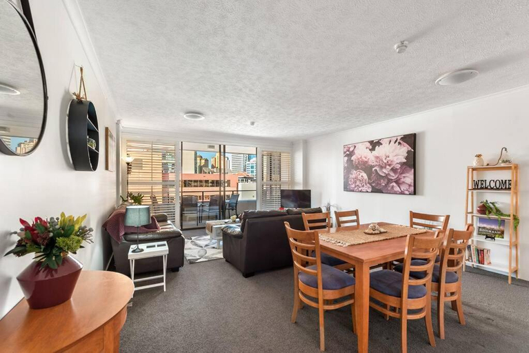 Food & Drinks 4, Astor Serviced Apartments Brisbane, Spring Hill