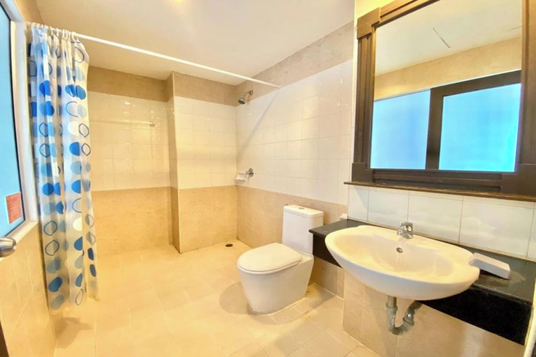 Bathroom 2, One World One Home Patong 2, Pulau Phuket