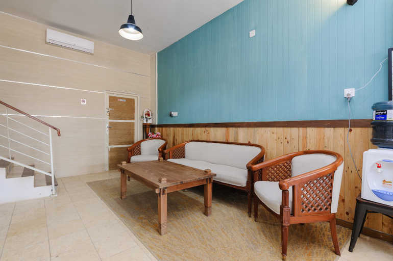 Public Area 3, Urbanview near Mall Botania 2, Batam
