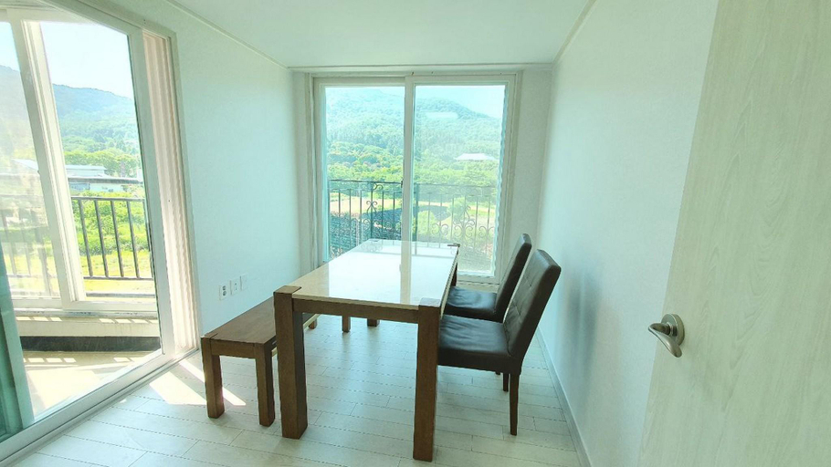 Others 2, Gamseong House, Yeongi