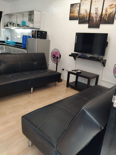 Living area 2, 3 x 2BR each good for 12pax 3km to beach, Nasugbu