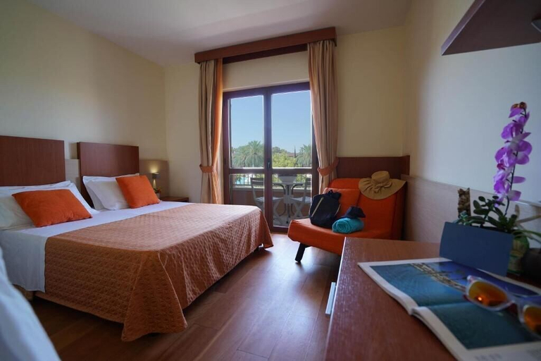 Bedroom 4, Valtur Otium Resort, Cosenza
