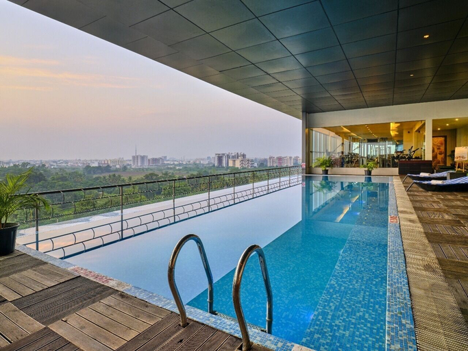 Sport & Beauty 2, Sayaji Raipur, Raipur