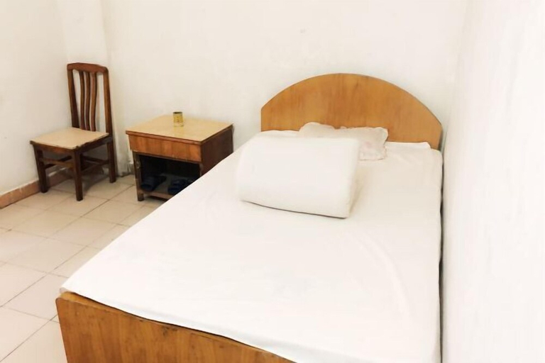 Bedroom 3, Dongmen Hotel, Yunfu