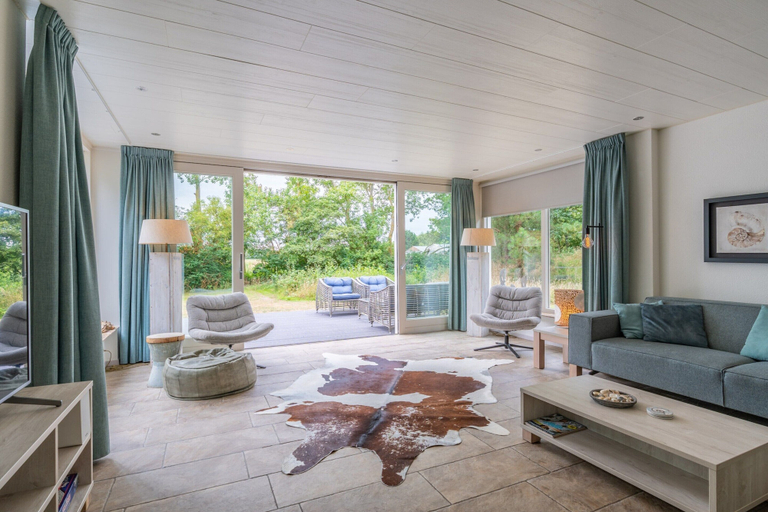 Living room 3, Charming Country House for 4 People, Texel