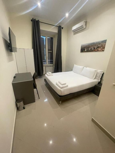 Room 4, Rome Jubilee Stays 2, Rome