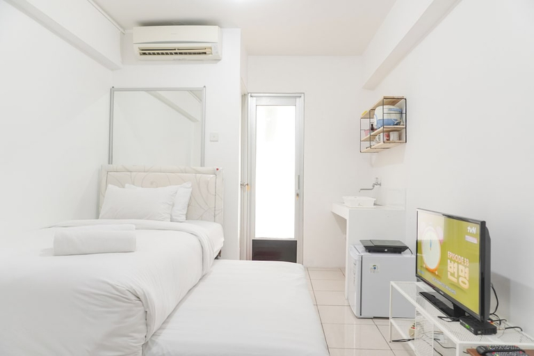Bedroom 4, Good And Nice Studio At Green Bay Pluit Apartment, North Jakarta