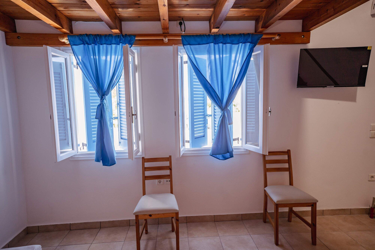 Room 4, Kamari Open View - Santorini Family Escape, South Aegean