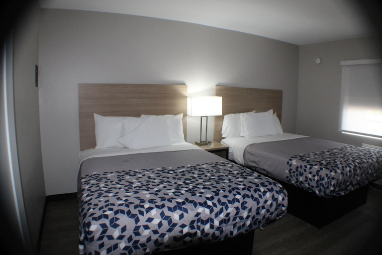 Bedroom 2, Riviera Motor Inn, Camden