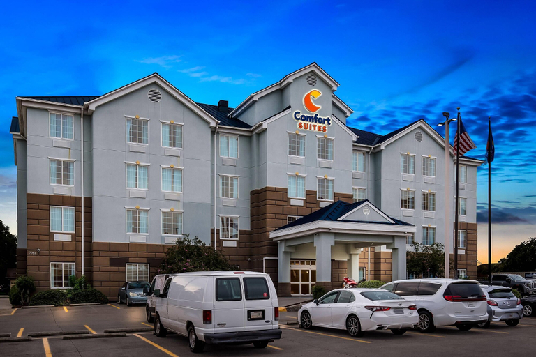 Exterior & Views 2, Comfort Suites New Orleans East, Orleans
