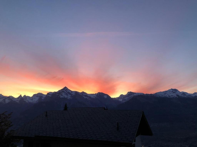 5, Charming apartment with hill view, Sion