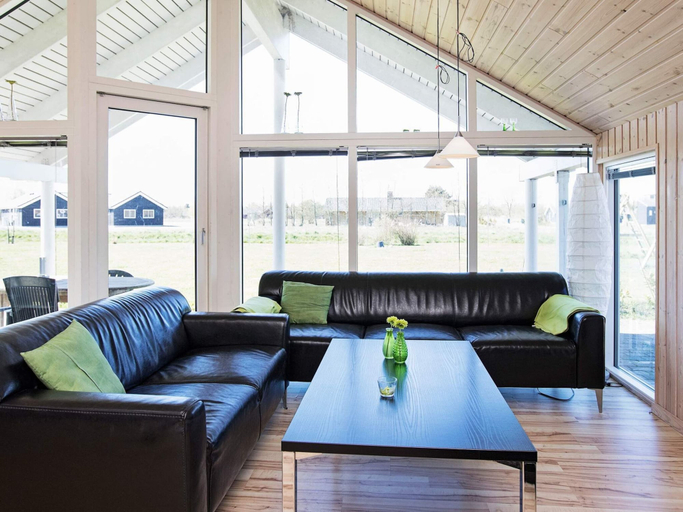 Others 5, 5 Star Holiday Home in Idestrup, Guldborgsund