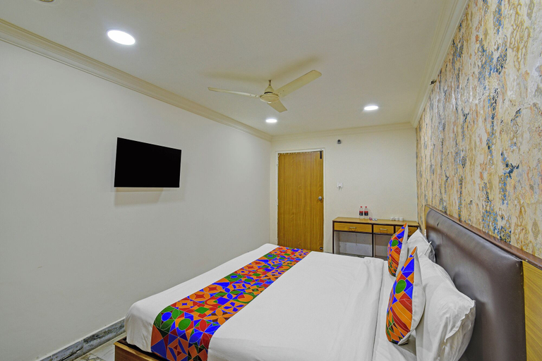 Room 2, Fabhotel Br Classic, Hyderabad