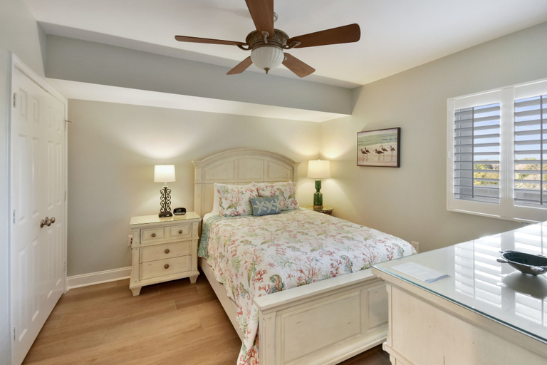 Room 2, Southwind 802 5 Bedroom Condo, Horry