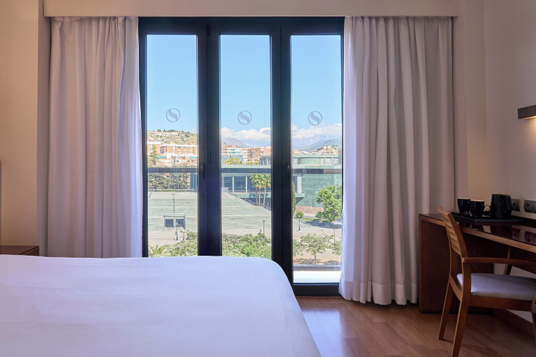 Bedroom 3, Senator Granada Hotel, Granada