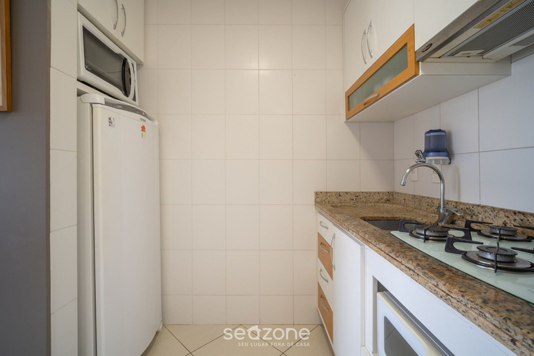 Private kitchen, Apts in a Building 100 Meters From Ufsc - Eoss, Florianopolis