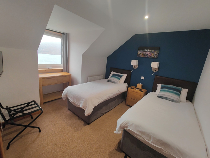 Bedroom 2, Lochbroom Lodge, Highland