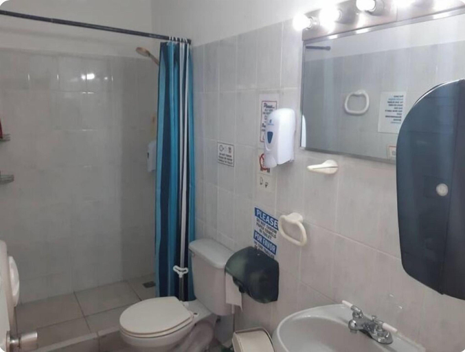 Others 4, Harmony Hotel Hostel Aruba