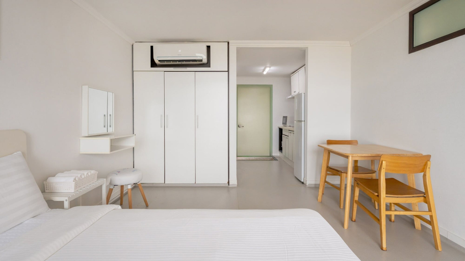 Room 2, The Seaside Taean, Taean