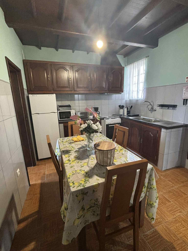 Private kitchen, Casa da Esperança, Angra do Heroísmo