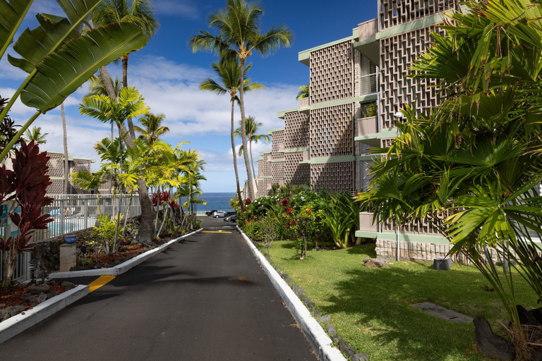 Property grounds 5, Alii Villas #124 1 Bedroom Condo, Hawaii