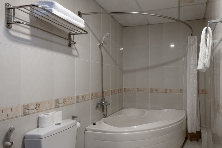 Bathroom 4, The One Hotel Ben Thanh, District 1