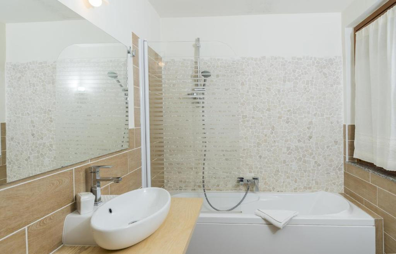 Bathroom 4, PALAU HOTEL, Olbia-Tempio