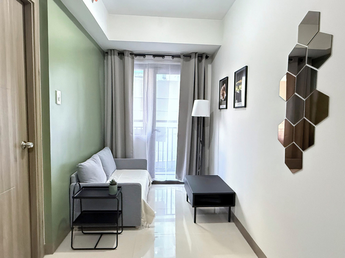 Living area 5, S Residences MOA by darpm, Pasay City