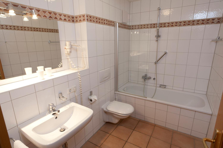 Bathroom 3, Moby Dick Wustrow, Vorpommern-Rügen