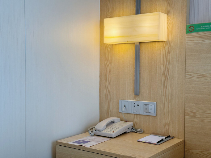 Bedroom 3, ibis Styles Changsha International Exhibition Center, Changsha