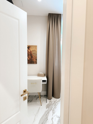 Bathroom 5, Mida Luxury Apartment, Napoli