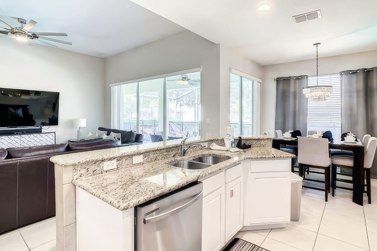 Room 5, Ultimate Adventure Villa Top Rated 5 Star Disney More, Osceola