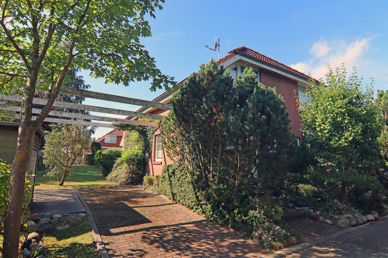 Property grounds 4, Doppelhaushalfte mit Garten nur 500m bis Zumstrand, Ostholstein
