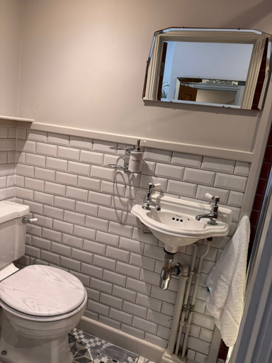 Bathroom 3, Regency Guest House, Cambridgeshire